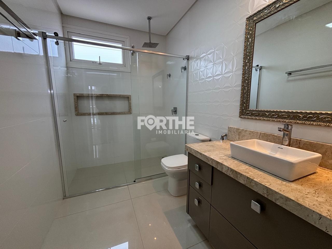 Sobrado em condomínio à venda no Alto Alegre: