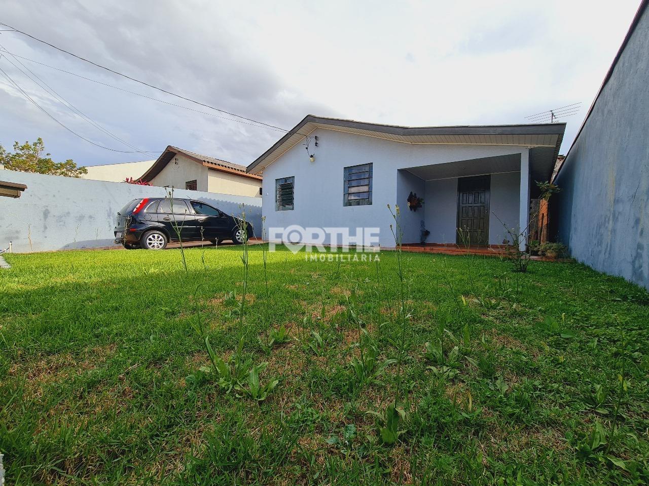 Casa 3 Dormitórios Floresta 103m²