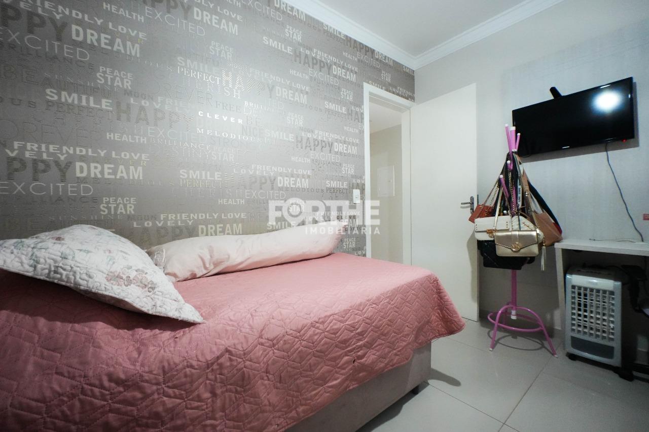 Casa à venda no Novo Milênio: