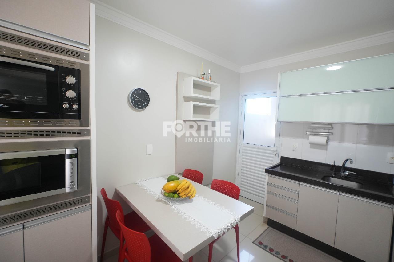 Casa à venda no Novo Milênio: