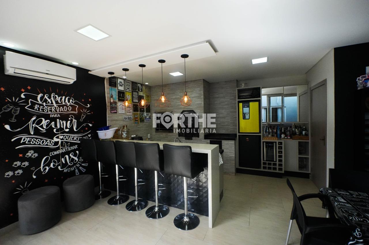 Casa à venda no Novo Milênio: