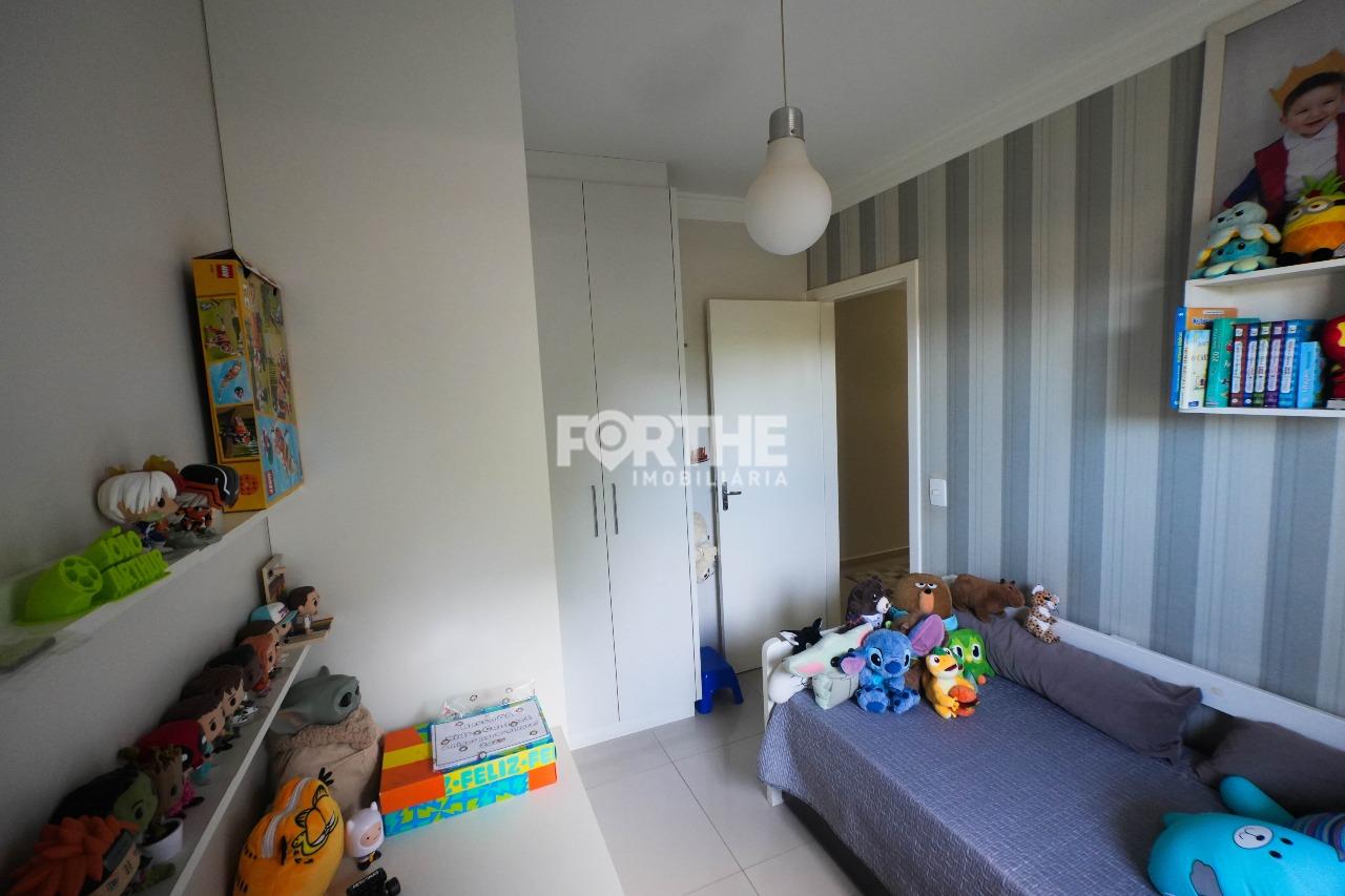 Casa à venda no Novo Milênio: