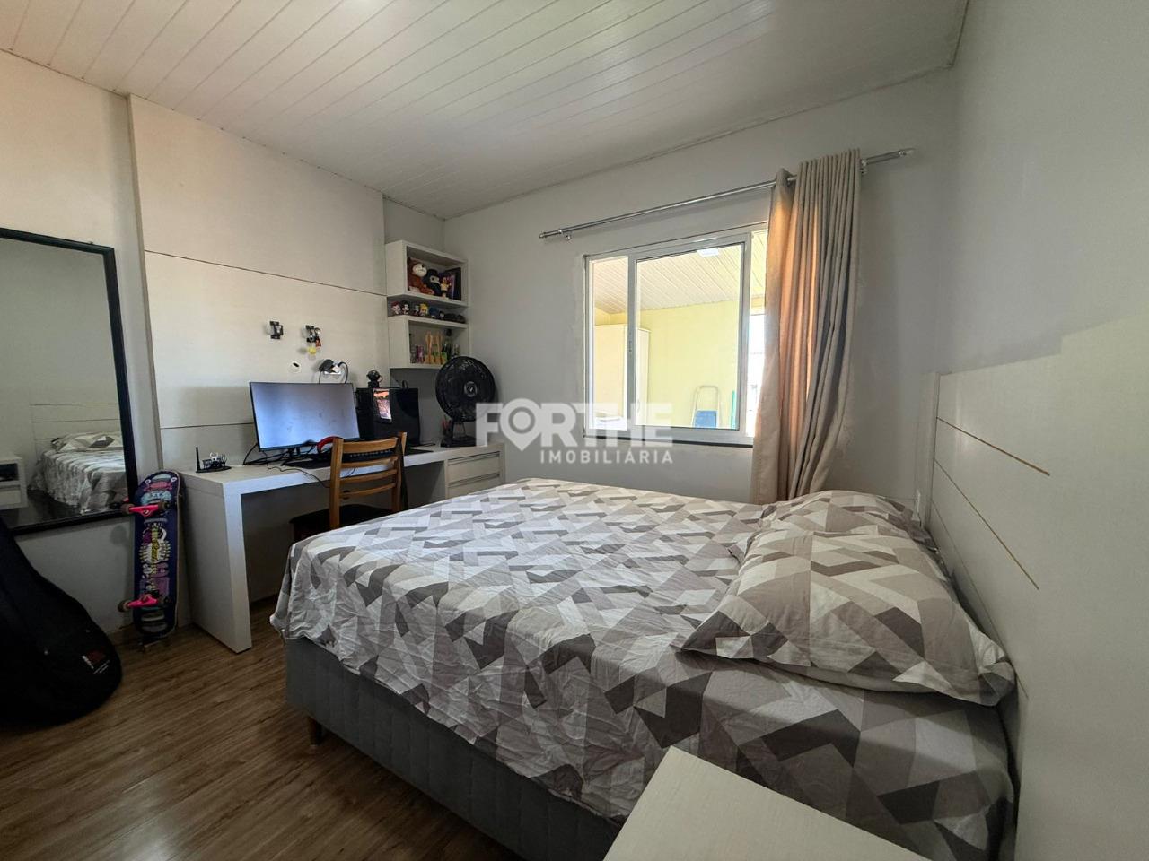 Casa à venda no Alto Alegre: Quarto 2