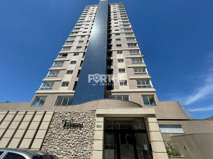 Apartamento 3 Dormitórios Country 162m²