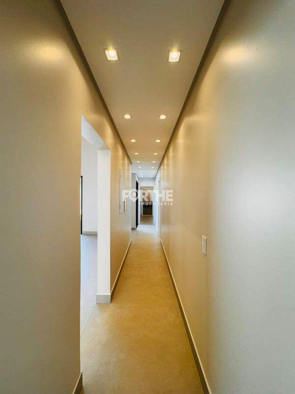 Casa à venda no Paraíso Tropical : 