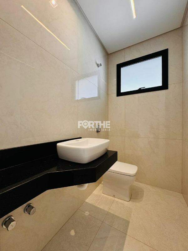 Casa à venda no Paraíso Tropical : 