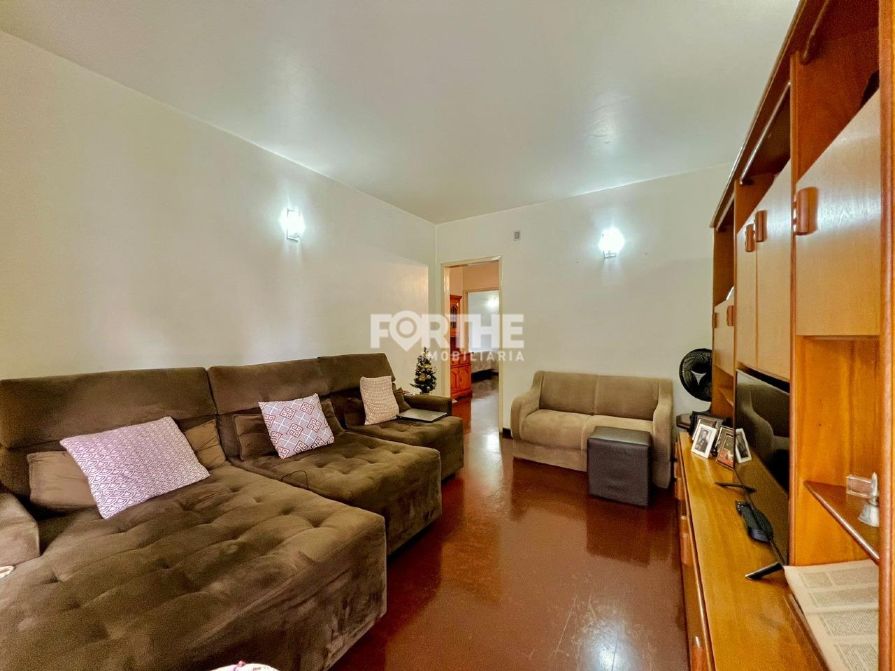 Casa à venda no Centro: