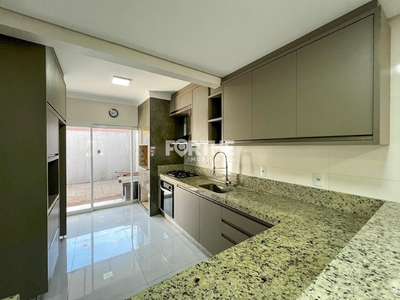 Sobrado à venda no Continental Park: 