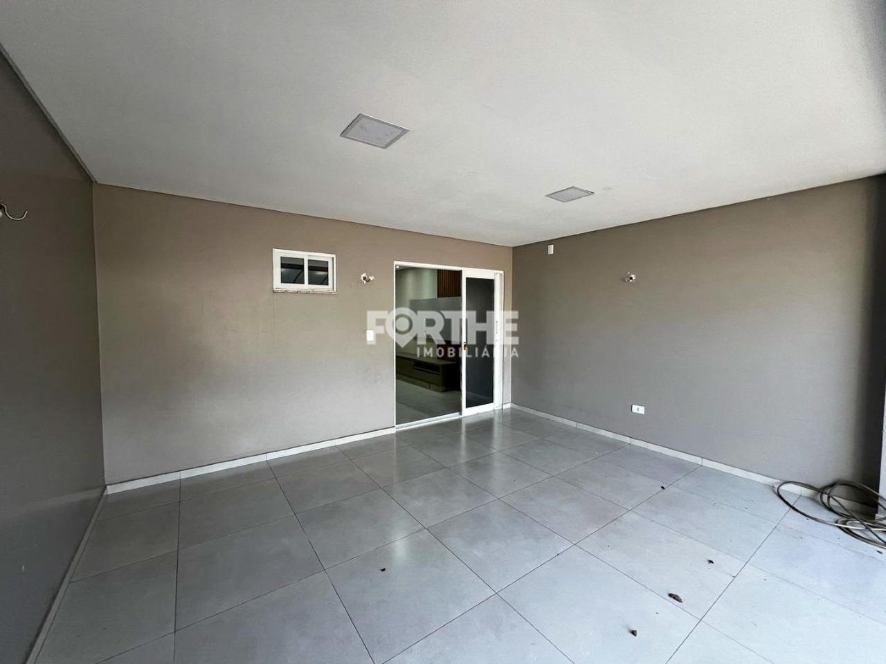 Sobrado à venda no Continental Park: 