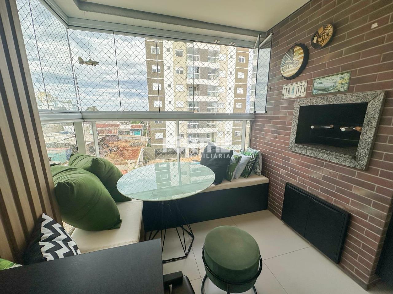 Apartamento à venda no Neva: 