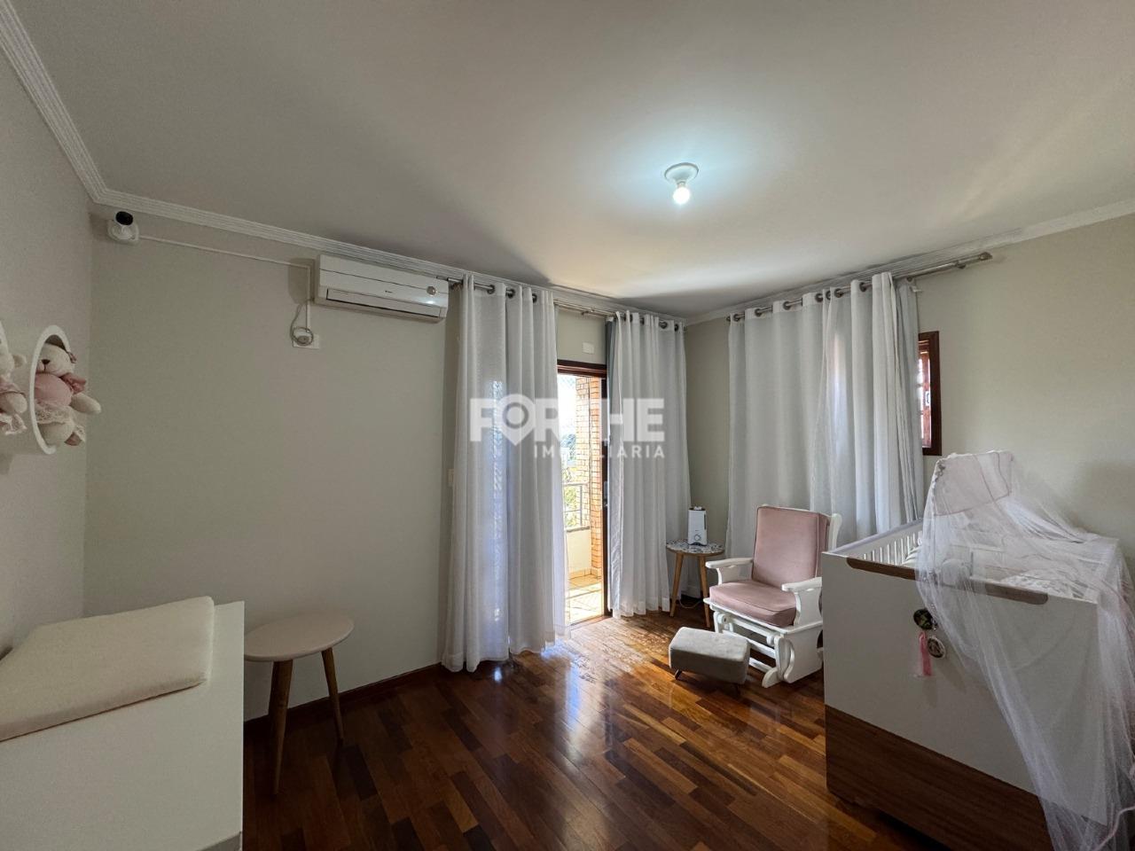 Sobrado em condomínio à venda no Country: 