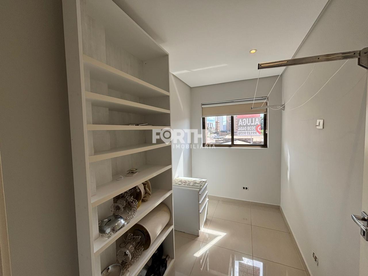 Apartamento para aluguel no Centro: 