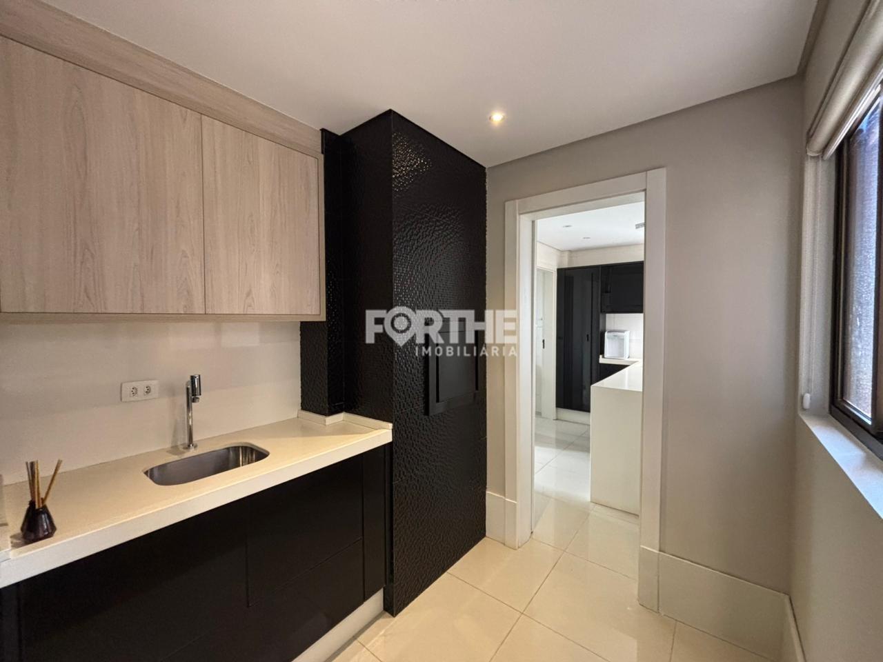 Apartamento para aluguel no Centro: 