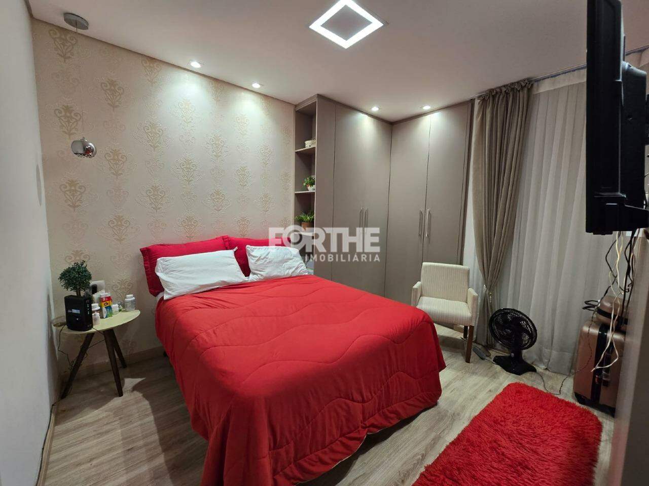 Apartamento à venda no Jardim Maria Luiza: 