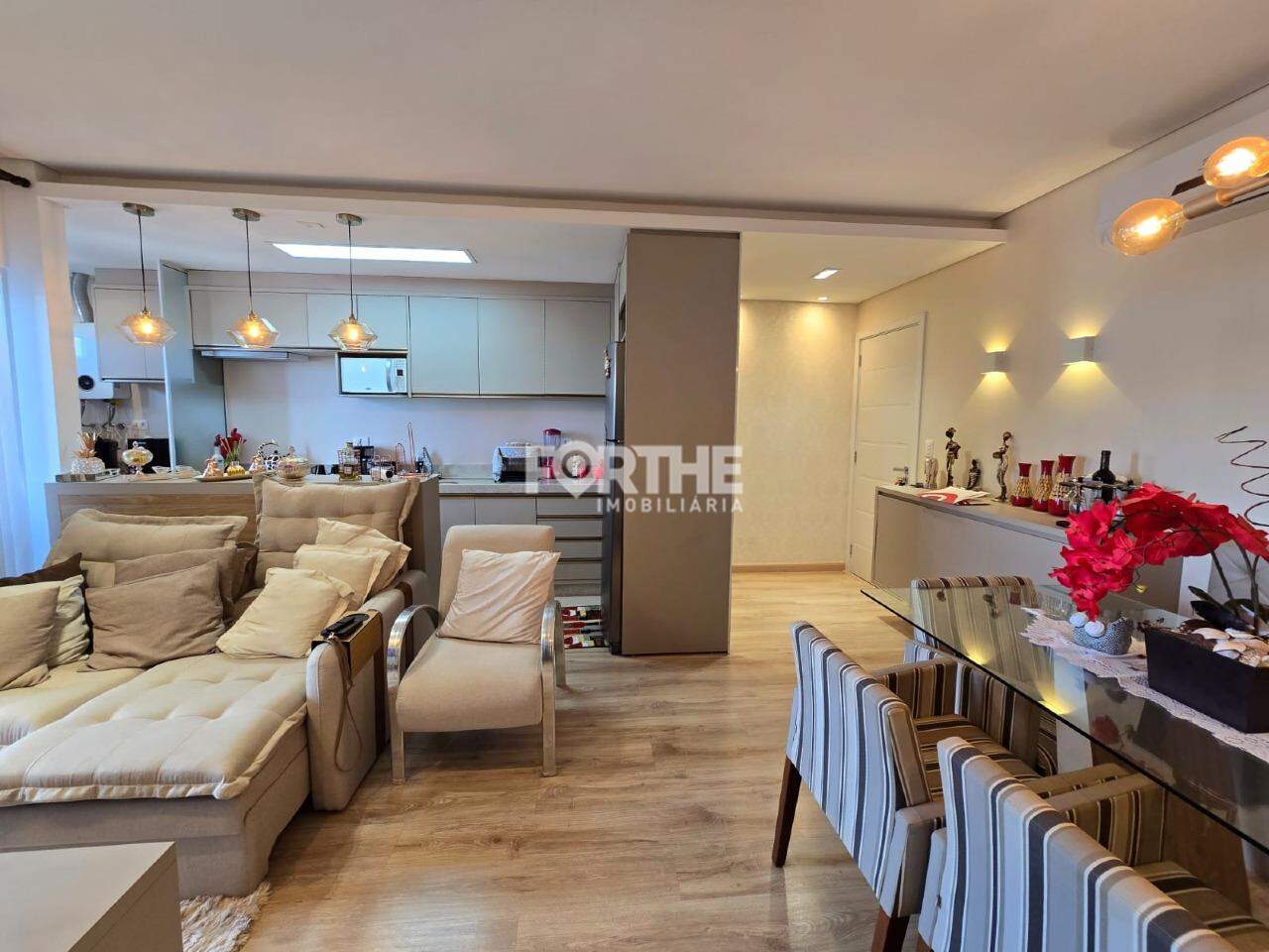 Apartamento à venda no Jardim Maria Luiza: 