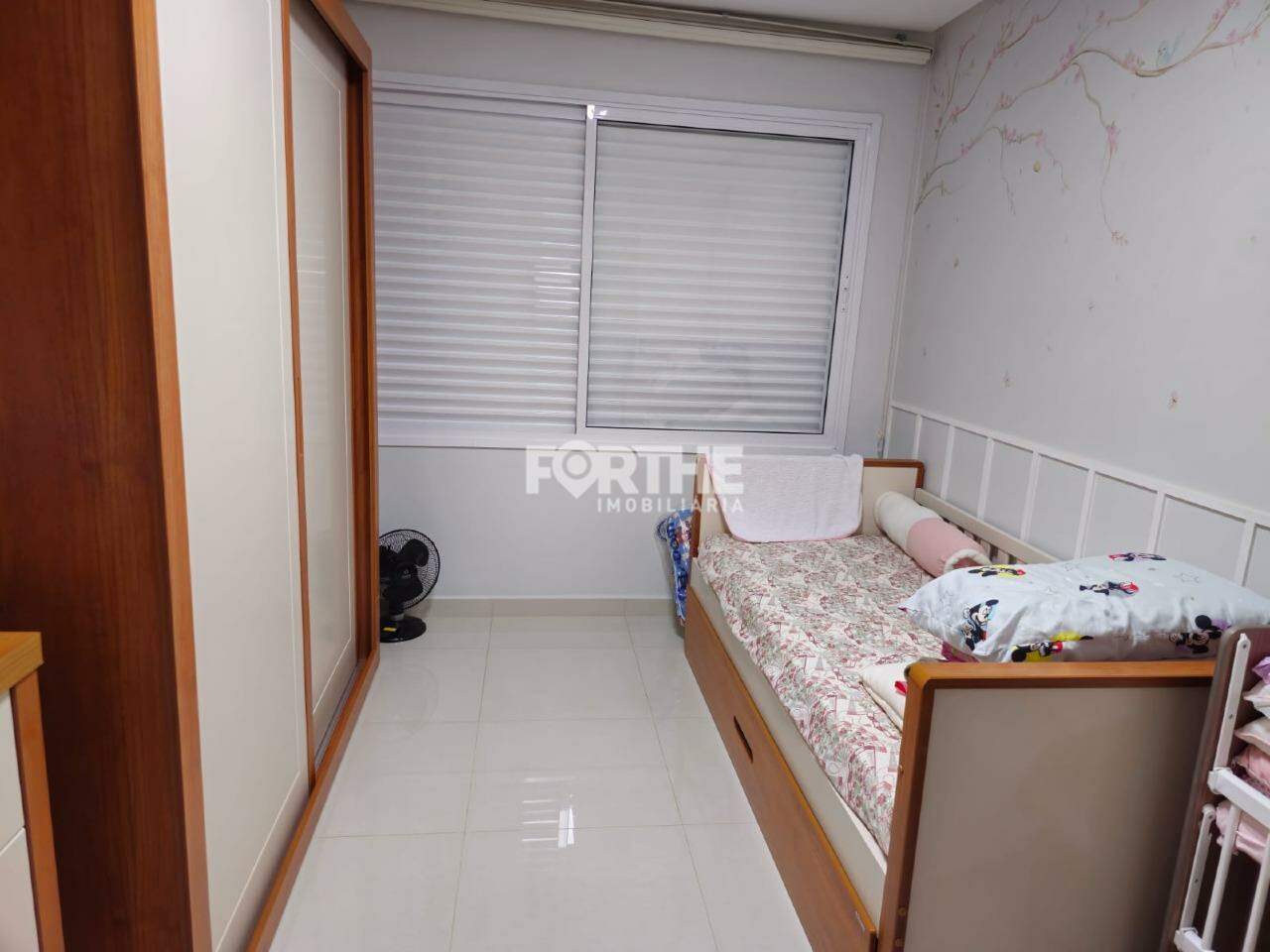 Sobrado à venda no Pioneiros Catarinenses: 