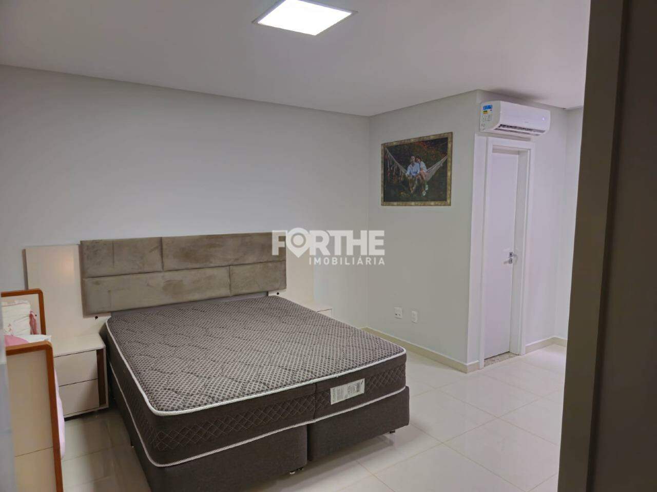 Sobrado à venda no Pioneiros Catarinenses: 