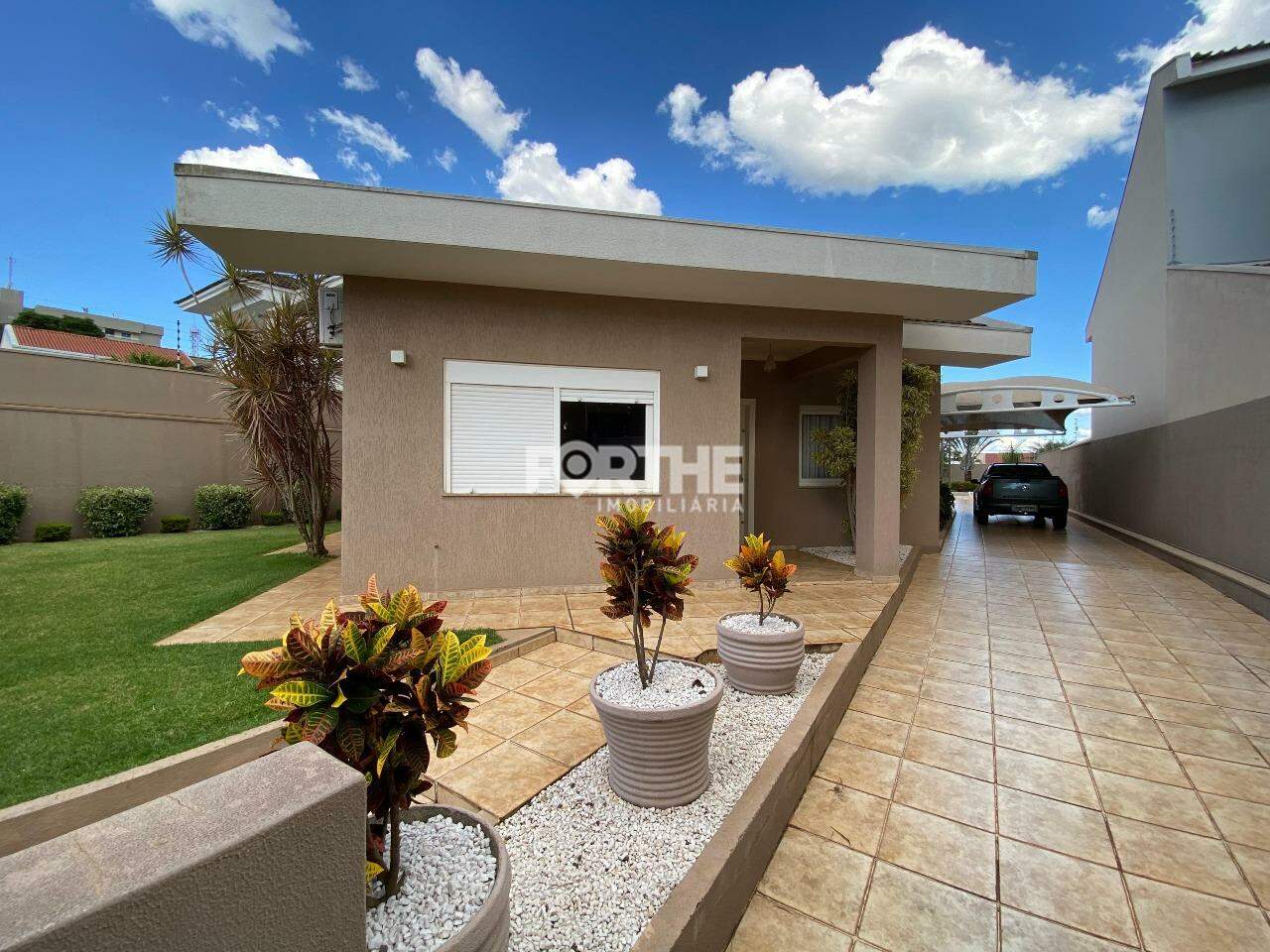 Casa à venda no Neva: 
