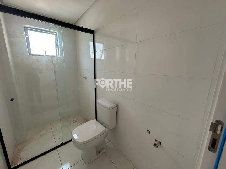 Apartamento para aluguel no Pioneiros Catarinenses: 