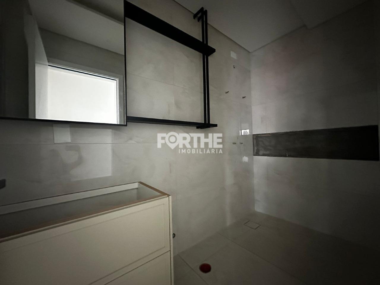 Apartamento à venda no Coqueiral: 