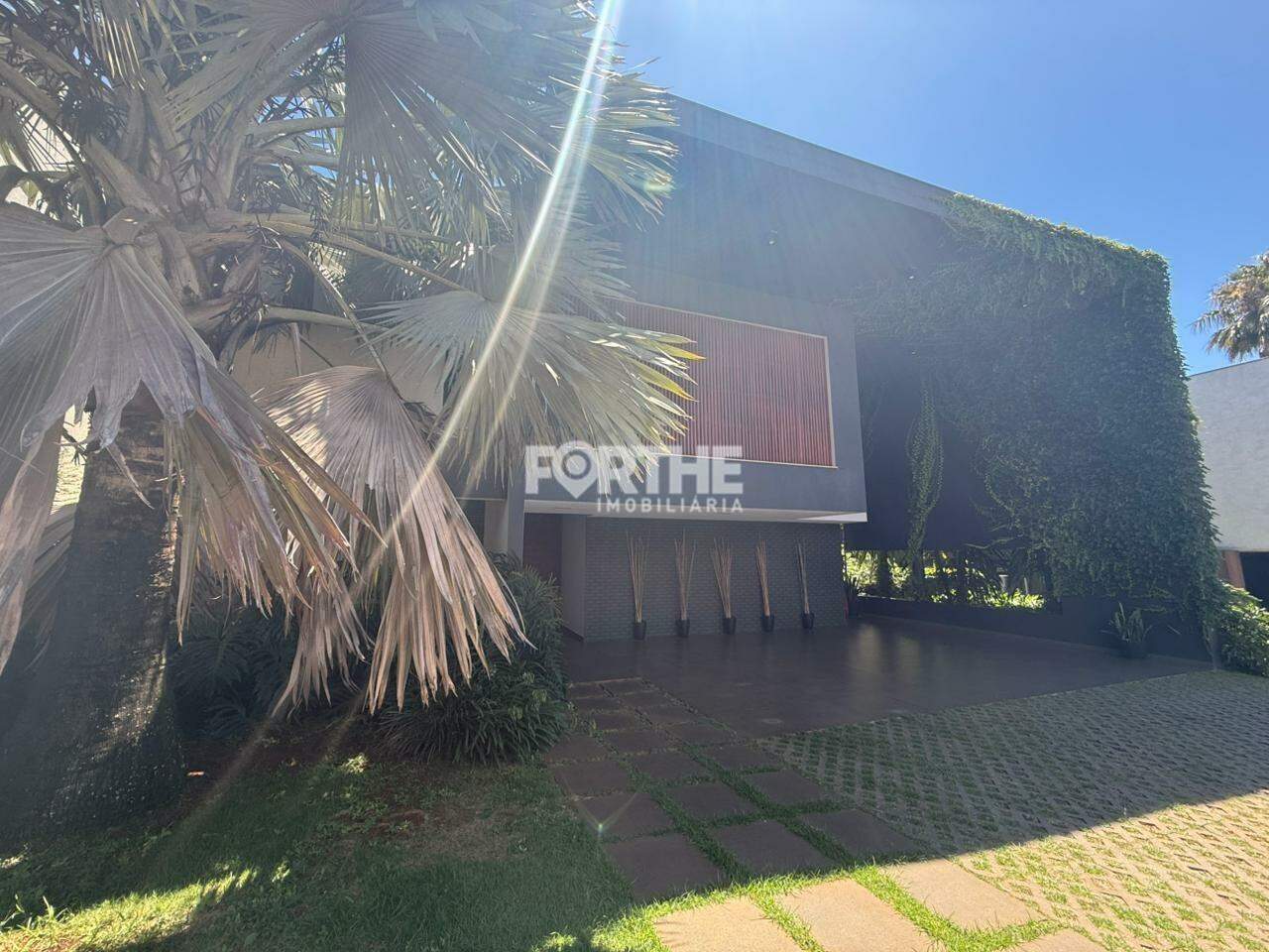 Sobrado em condomínio à venda no Country: 