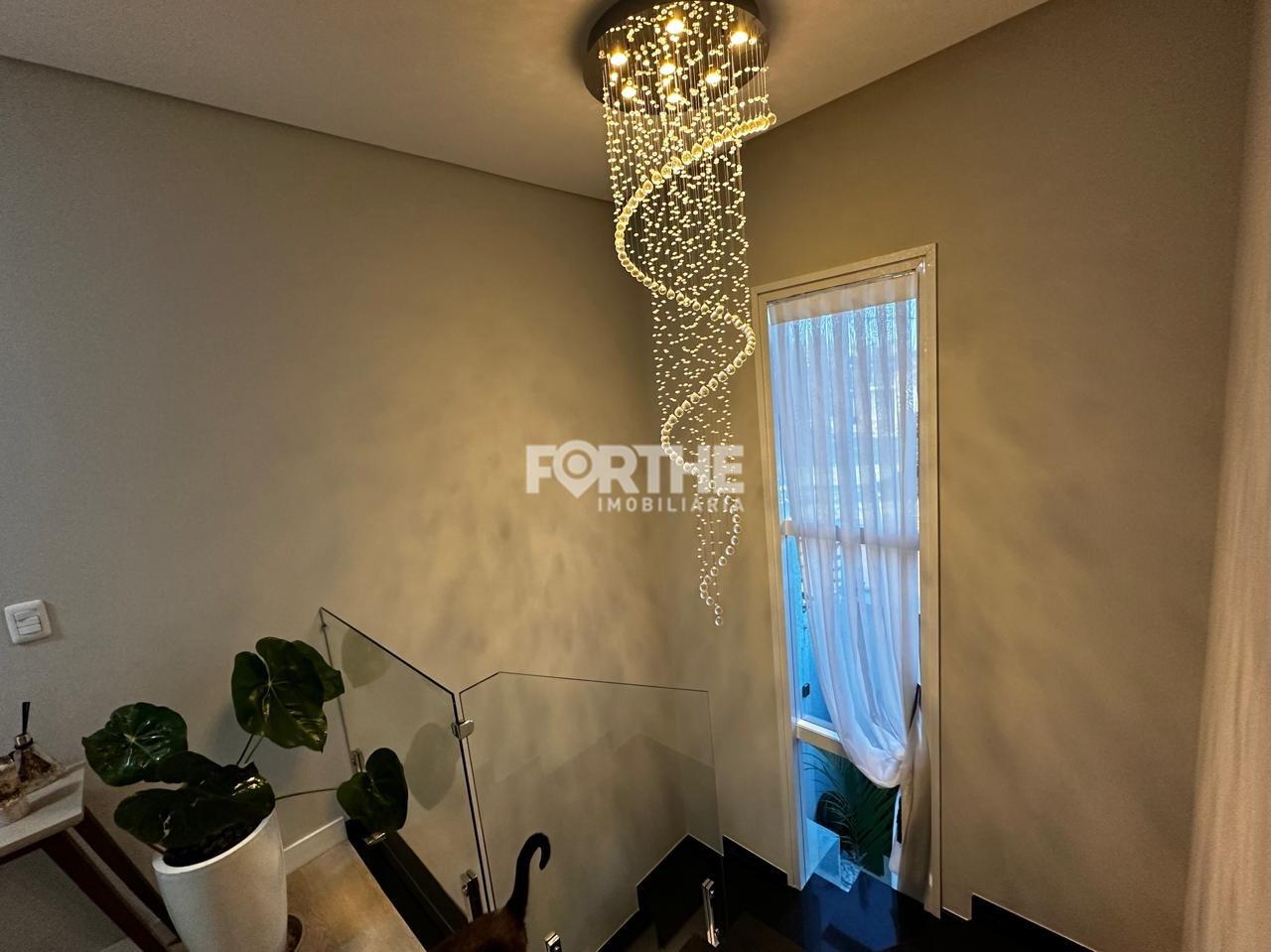 Sobrado à venda no Neva: 