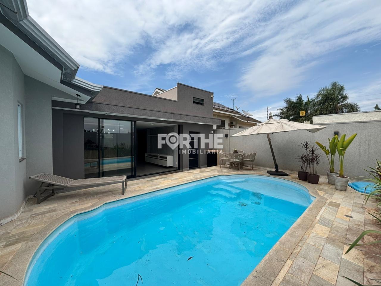 Casa 3 Dormitórios Parque Verde 265m²