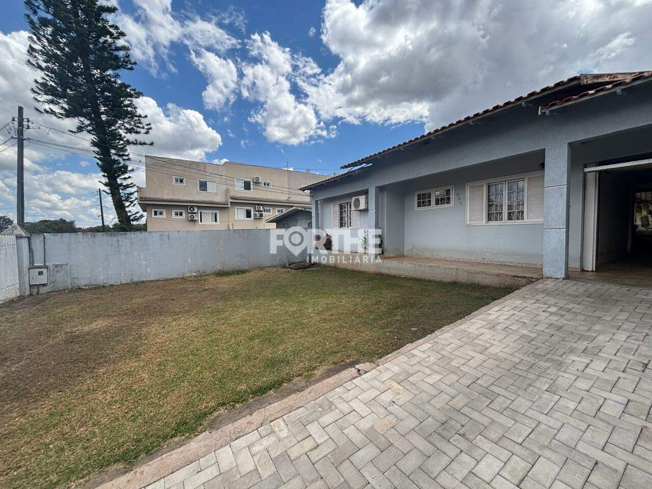 Casa à venda no Região do Lago: 