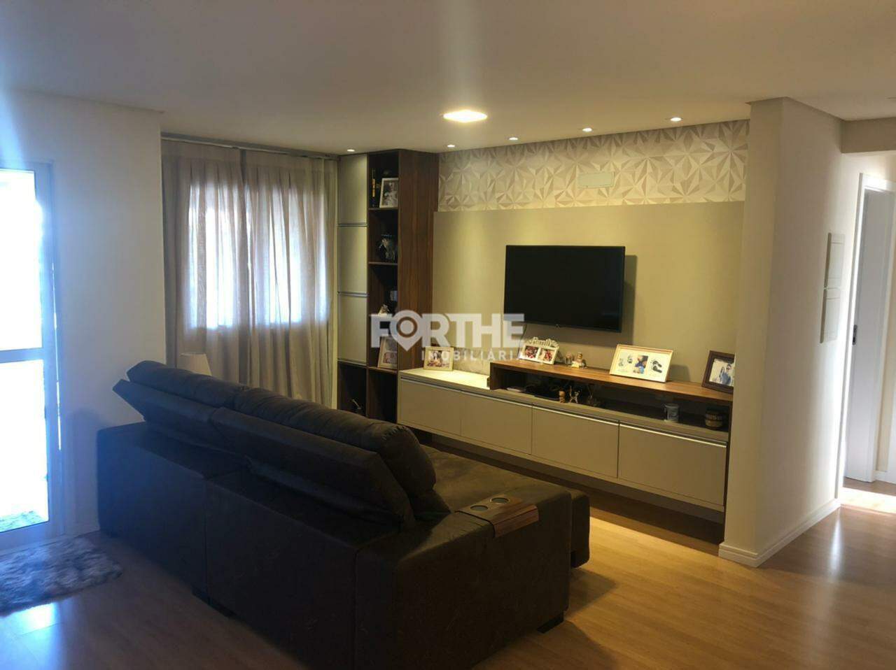 Apartamento à venda no Coqueiral: 