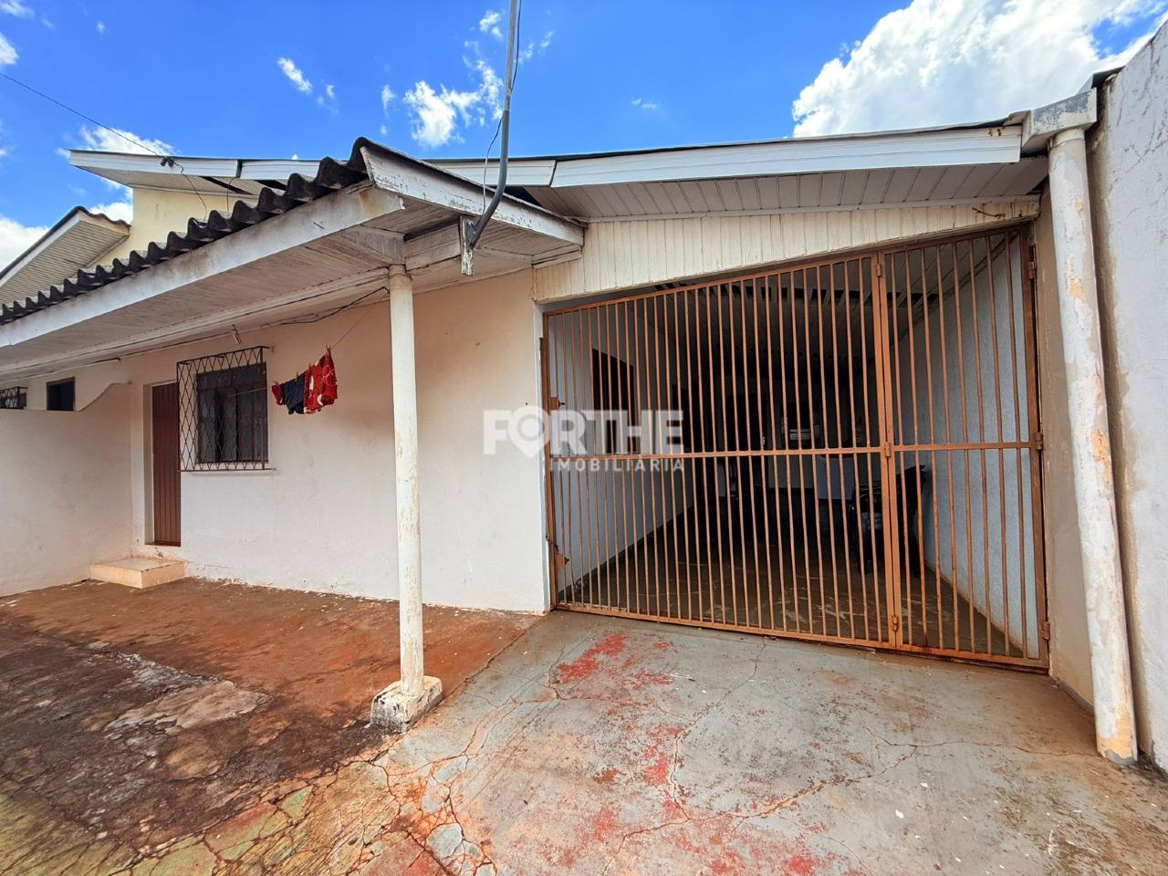 Casa à venda no Universitário: Kitnet 1