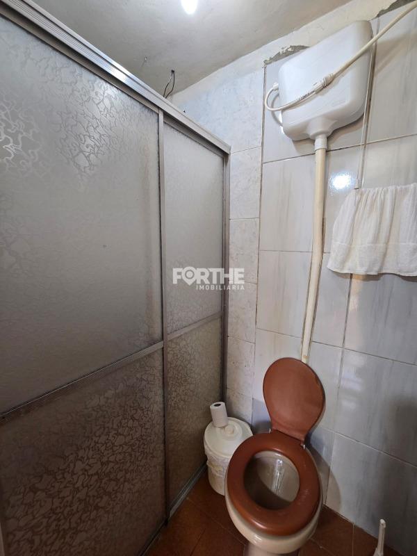 Casa à venda no Recanto Tropical: 