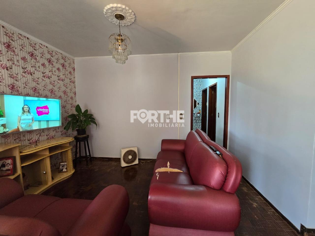 Casa à venda no Recanto Tropical: 