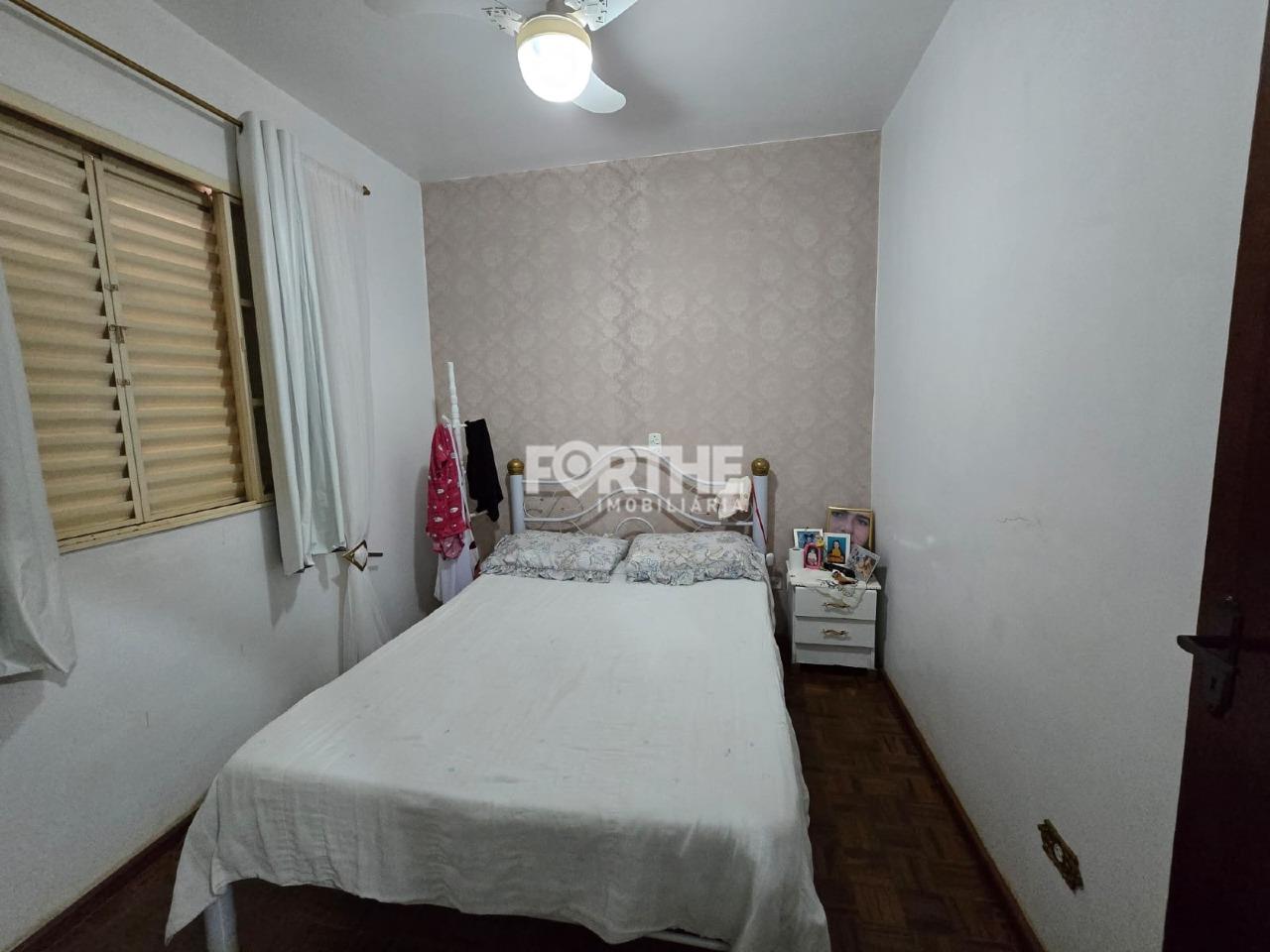 Casa à venda no Recanto Tropical: 