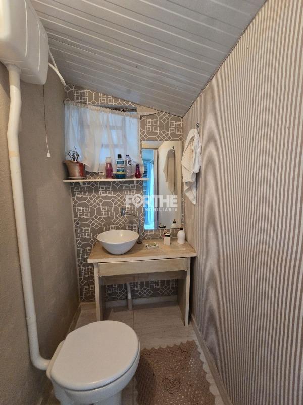 Casa à venda no Recanto Tropical: 