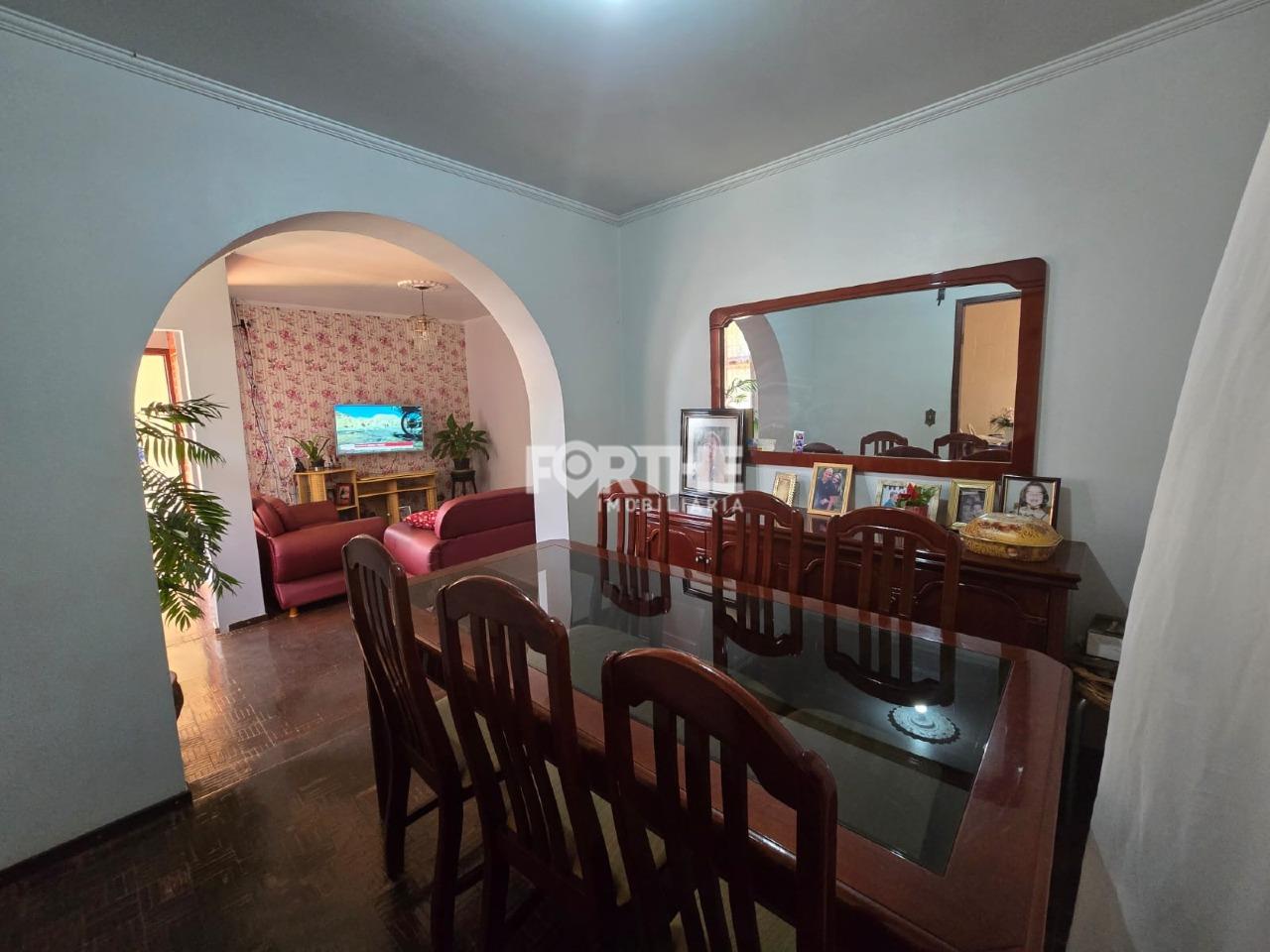 Casa à venda no Recanto Tropical: 