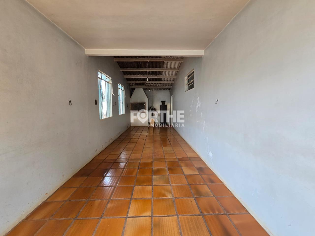 Casa à venda no Recanto Tropical: 