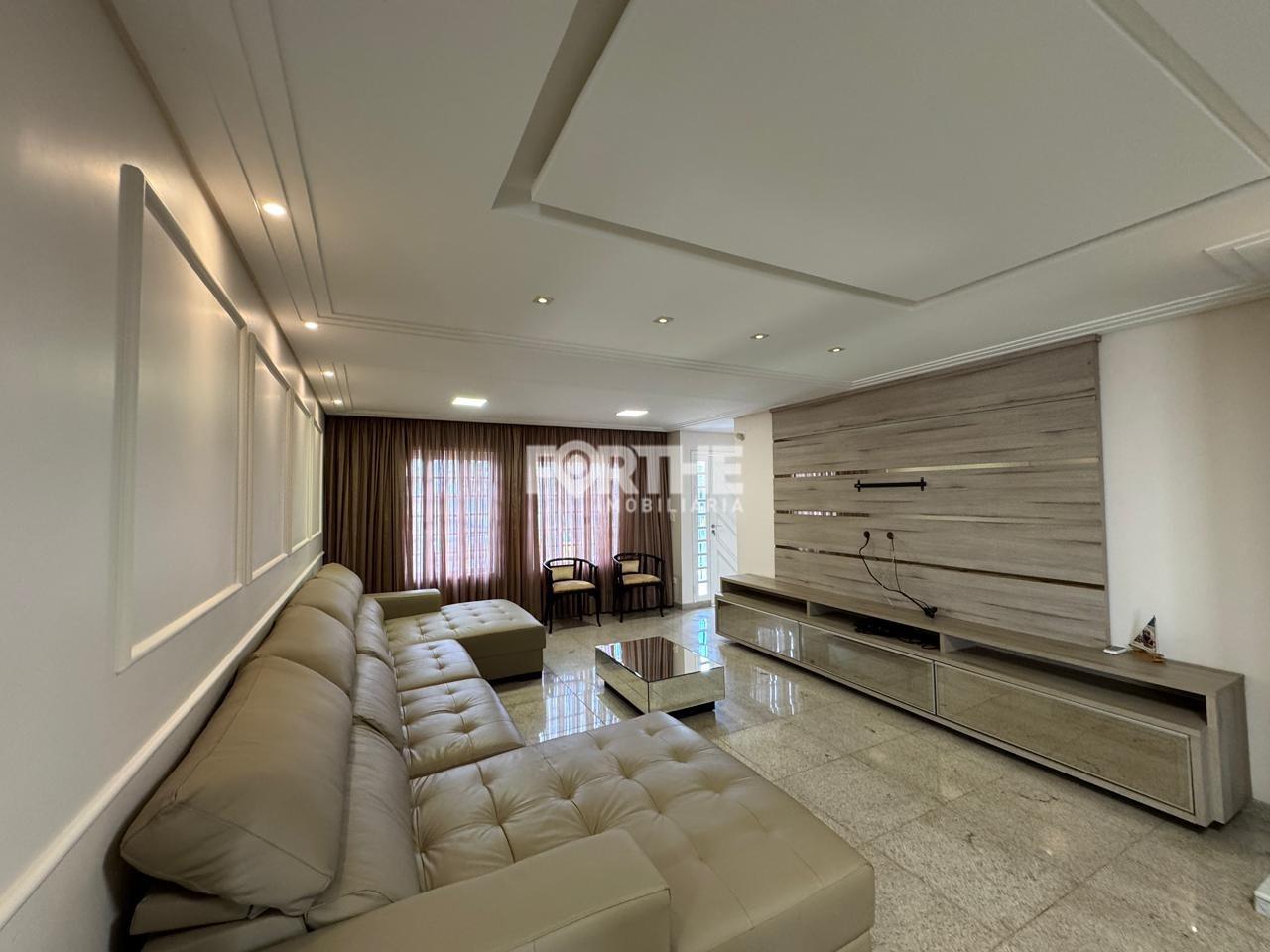 Casa à venda no Neva: 