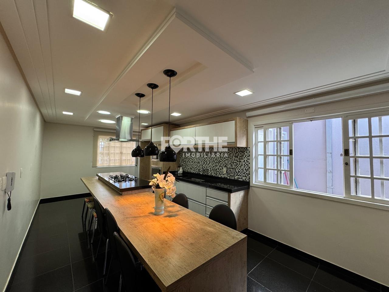 Casa à venda no Neva: 