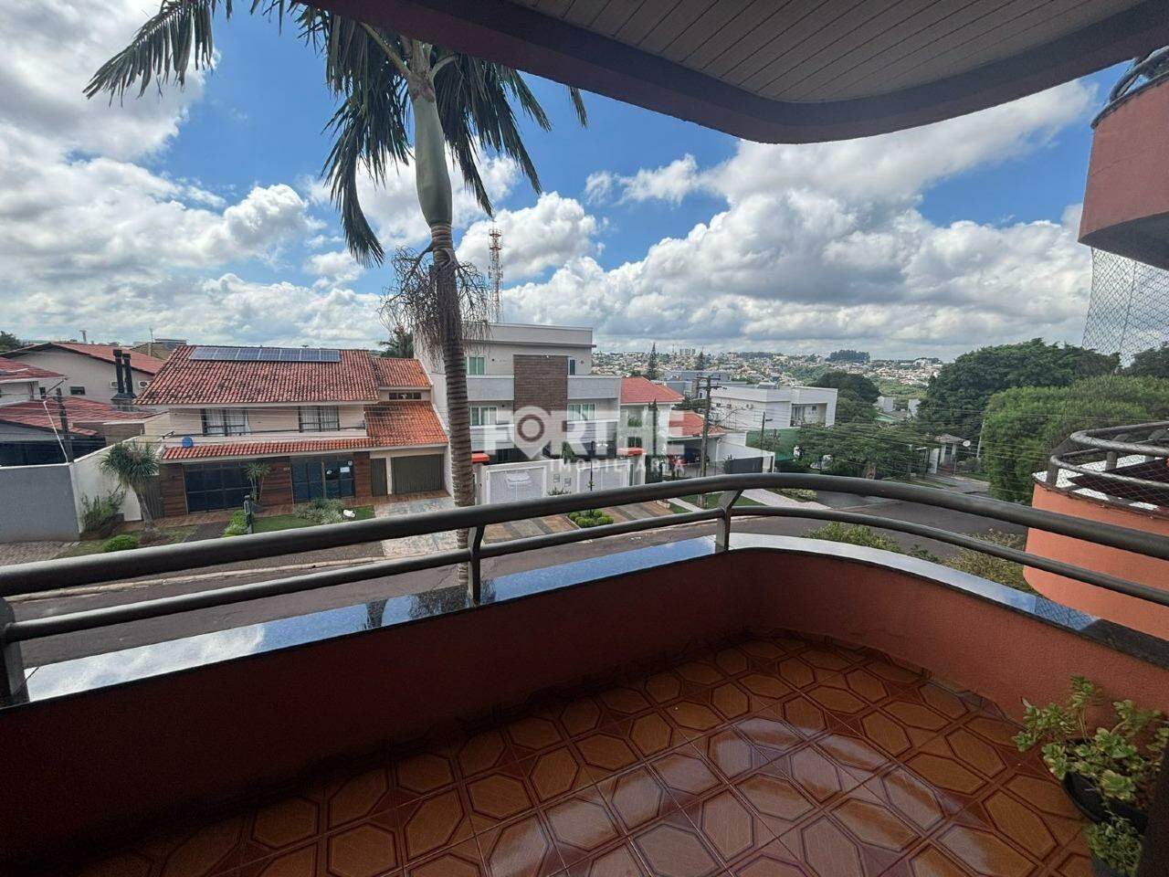 Apartamento 3 Dormitórios Região Do Lago 121m²