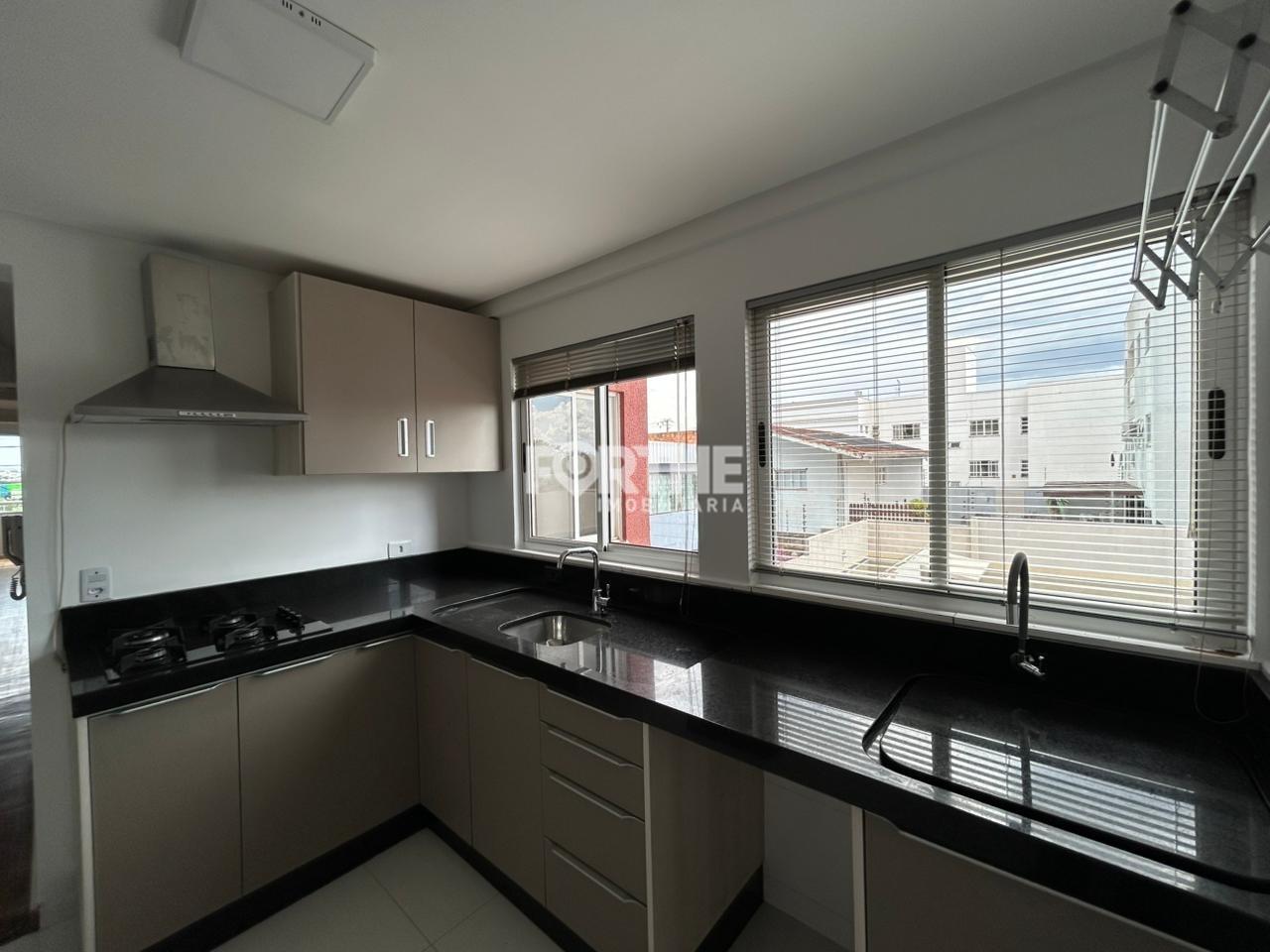 Apartamento 3 Dormitórios Centro 85m²