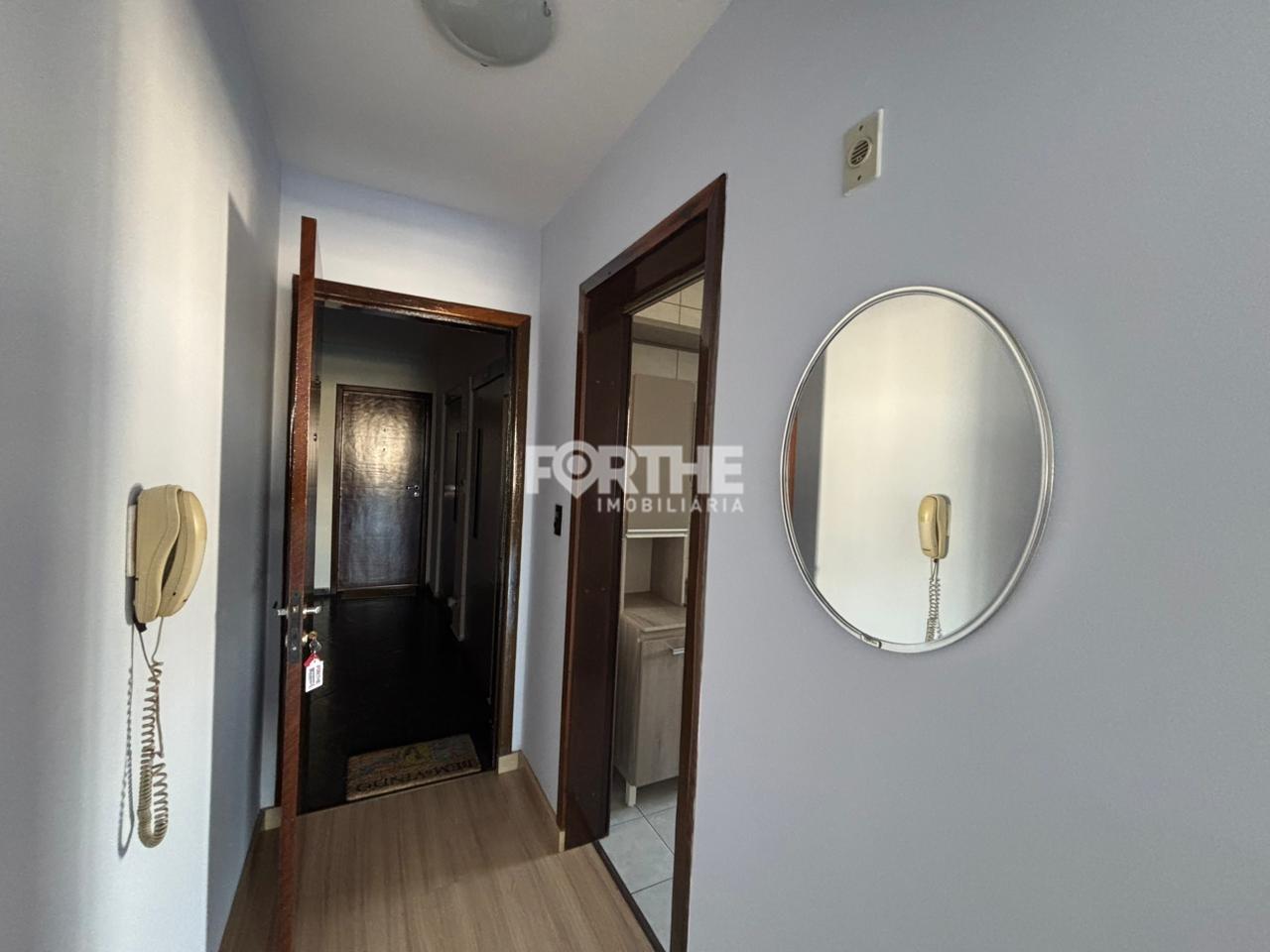 Apartamento para aluguel no Centro: 