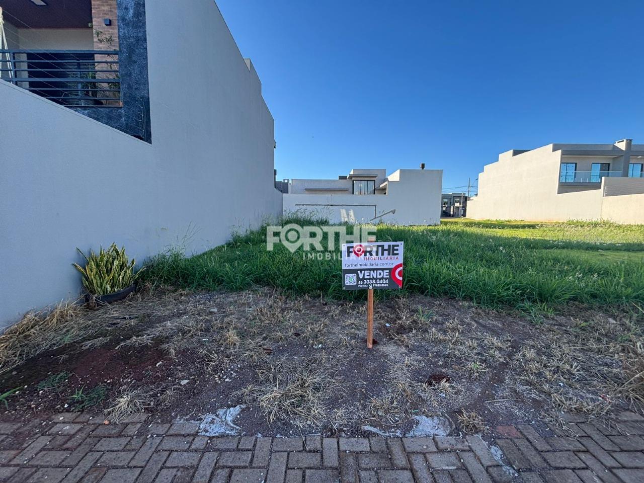 Terreno à venda no Recanto Tropical III: 