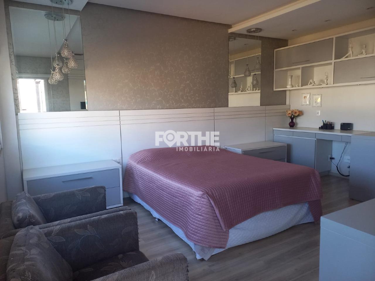 Sobrado em condomínio à venda no Cataratas: