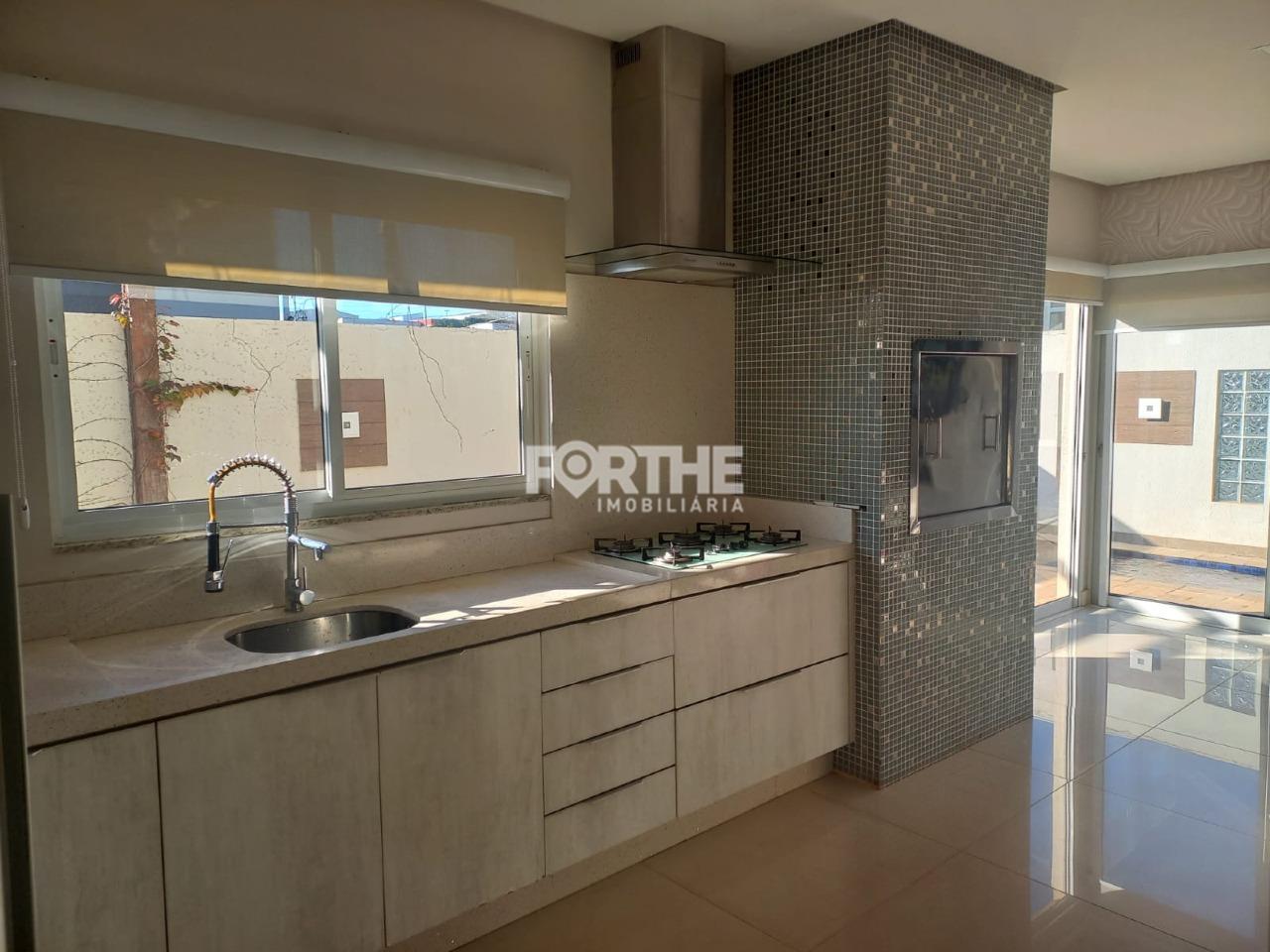 Sobrado em condomínio à venda no Cataratas: