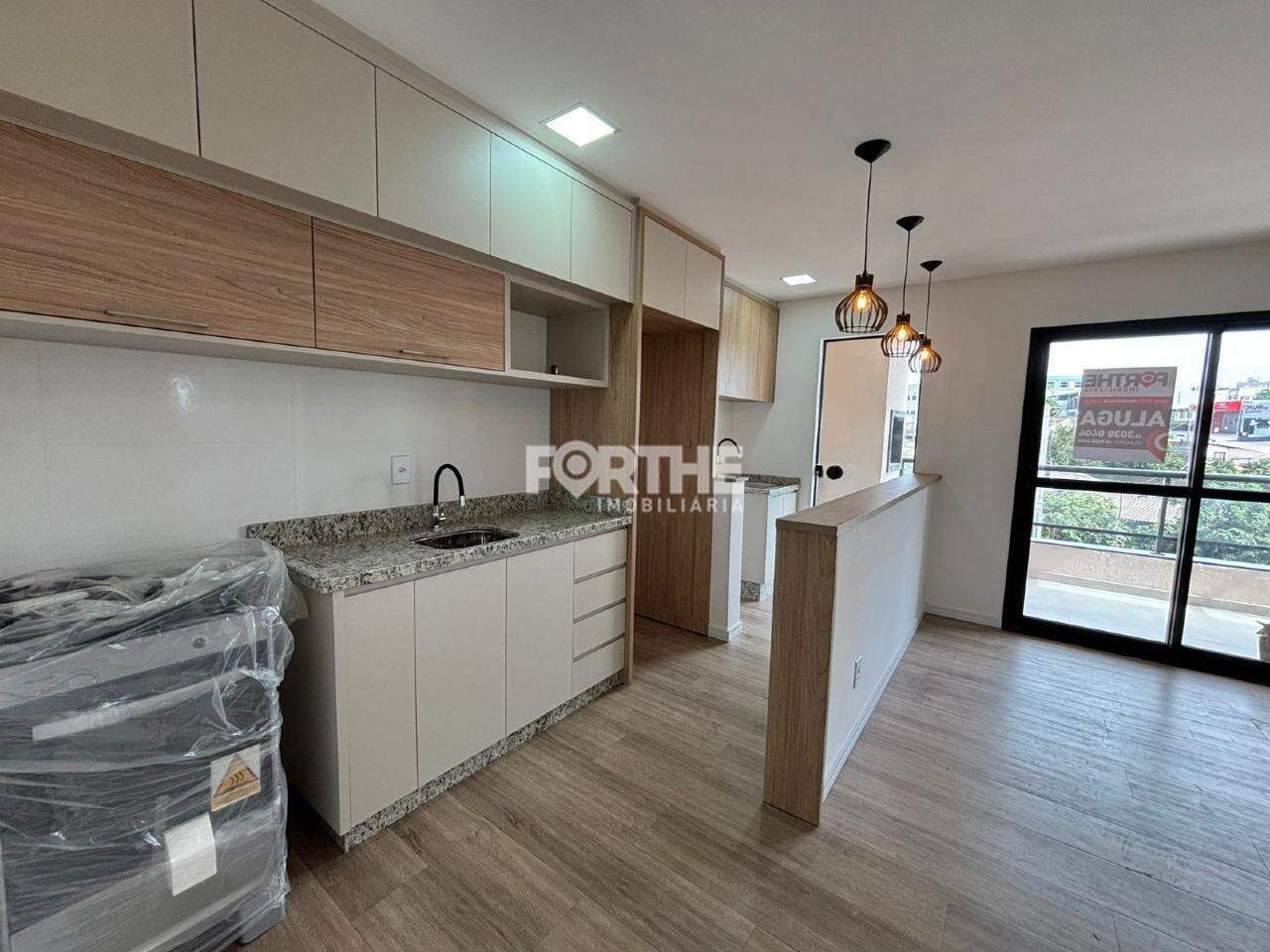 Apartamento 2 Dormitórios Pioneiros Catarinenses 61m²