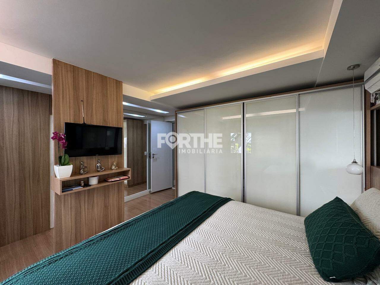 Sobrado em condomínio à venda no Country: 