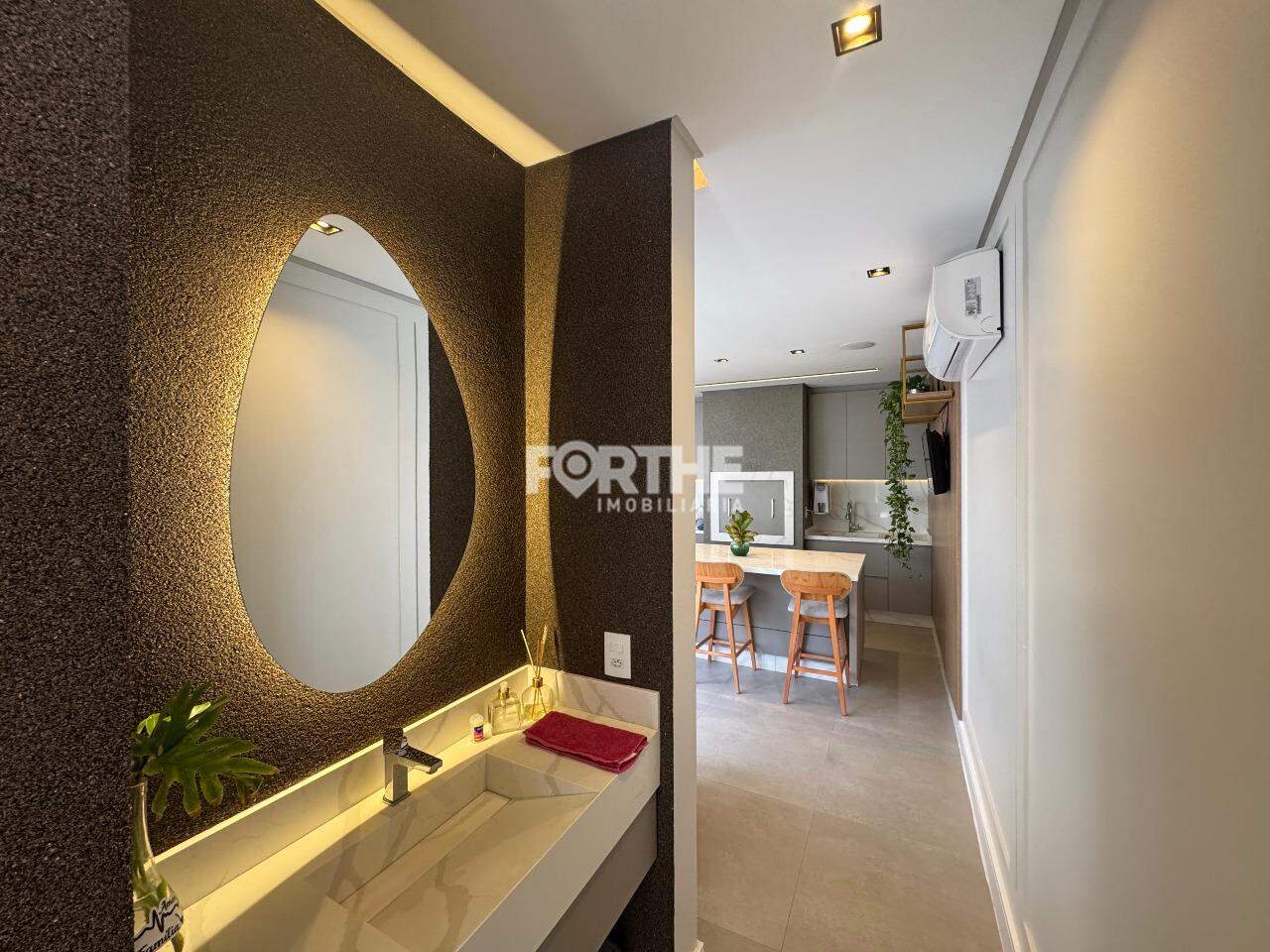 Sobrado em condomínio à venda no Country: 