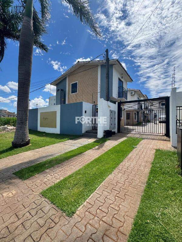 Sobrado em Condomínio 3 Dormitórios Canadá 82m²