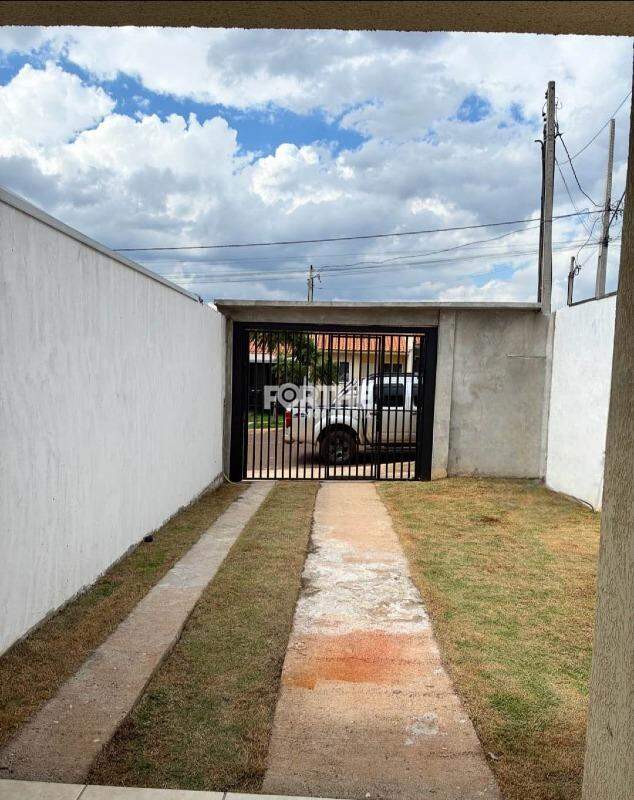 Casa à venda no Floresta: 