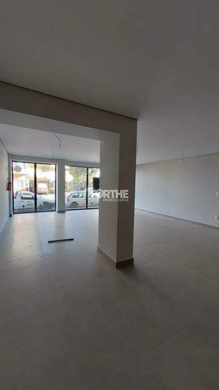 Sala comercial à venda no Neva: 